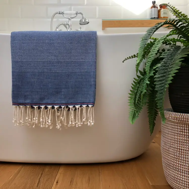 hang turkish towels on bath