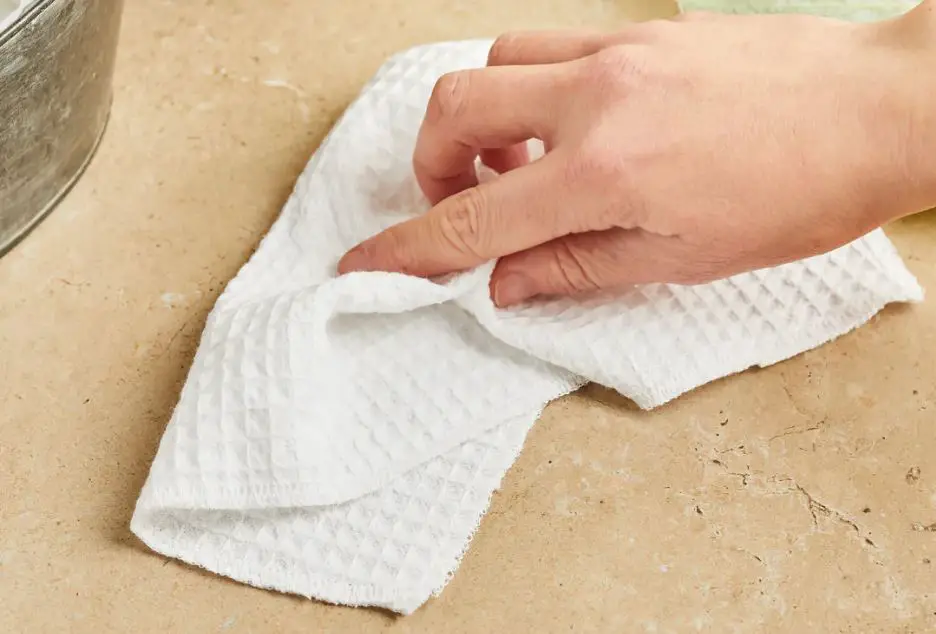 https://www.greenerlyfe.com/wp-content/uploads/2022/08/how-many-unpaper-towels.jpg